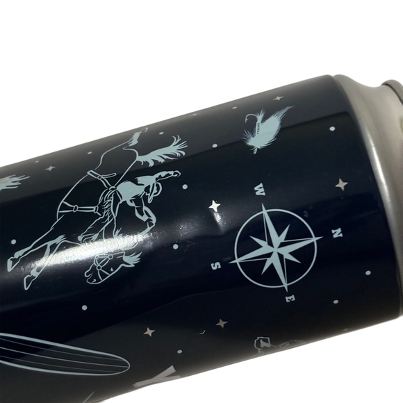 YETI Can Cooler Cover With Top in Navy and Light Blue NEW - Picture 4 of 6